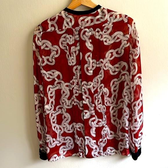 Diane von Furstenberg blouse, size 2 - Picture 3 of 4